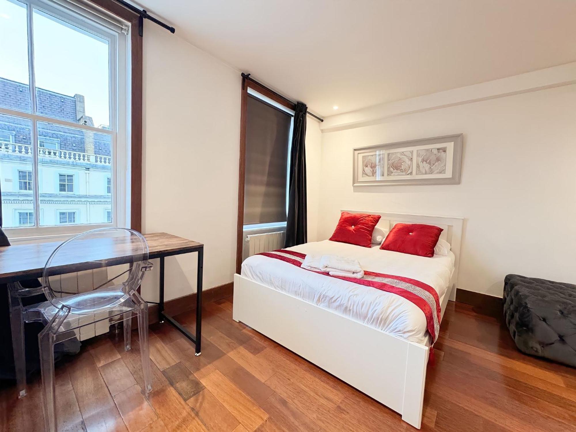The Kensington Heights Apartment *