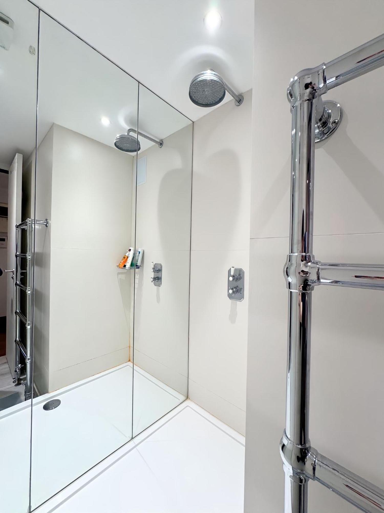 The Kensington Heights Apartment London